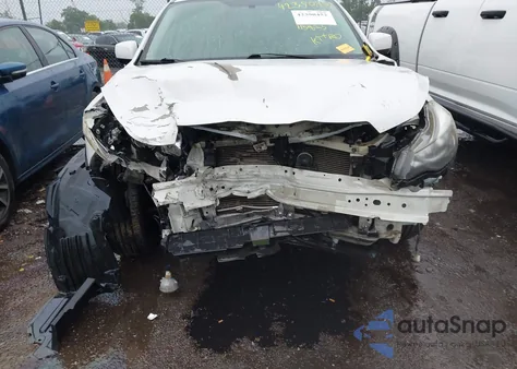 2014 Subaru Xv Crosstrek 2.0I Limited z USA, uszkodzony, nr VIN JF2GPAGC8E8241704